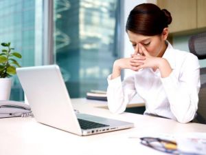 computador visao vista cansada 159151165