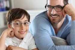 Seu filho precisa usar óculos? Veja como acostumá-lo à ideia